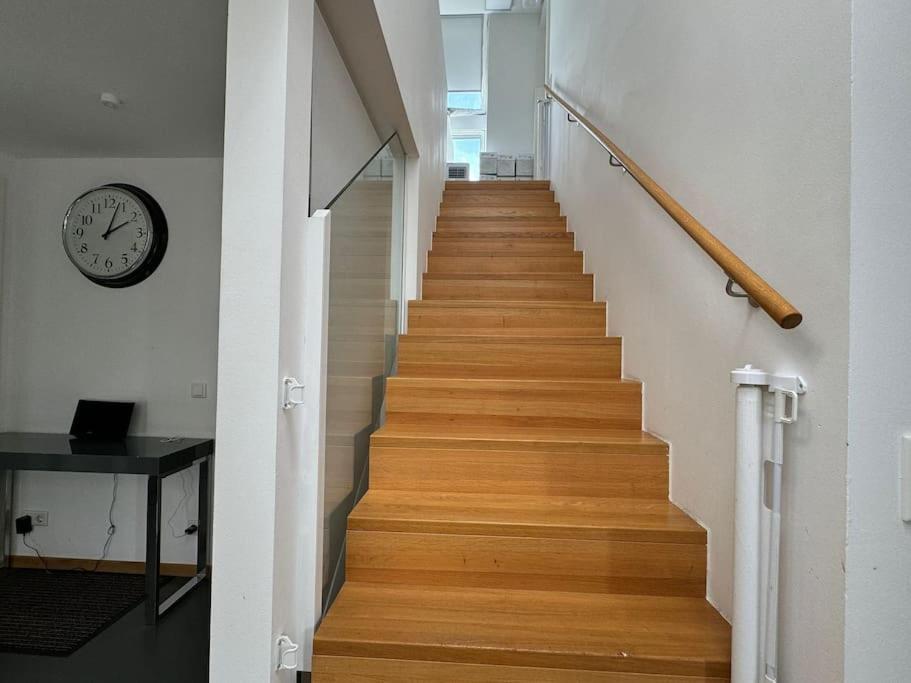 6 Zimmer Maisonette-Penthouse Pool Dachterrasse Luxus ميونيخ المظهر الخارجي الصورة