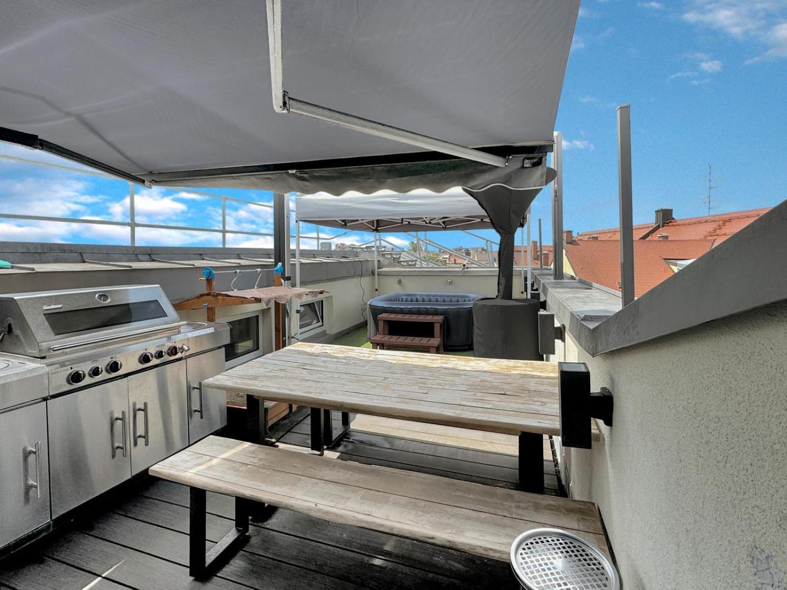 6 Zimmer Maisonette-Penthouse Pool Dachterrasse Luxus ميونيخ المظهر الخارجي الصورة
