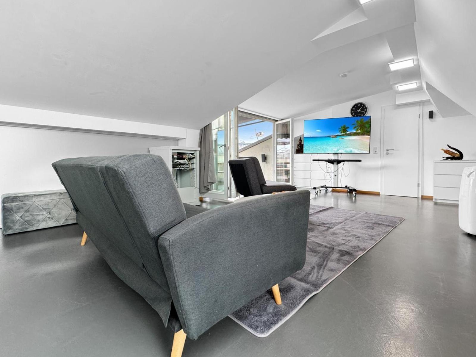 6 Zimmer Maisonette-Penthouse Pool Dachterrasse Luxus ميونيخ المظهر الخارجي الصورة